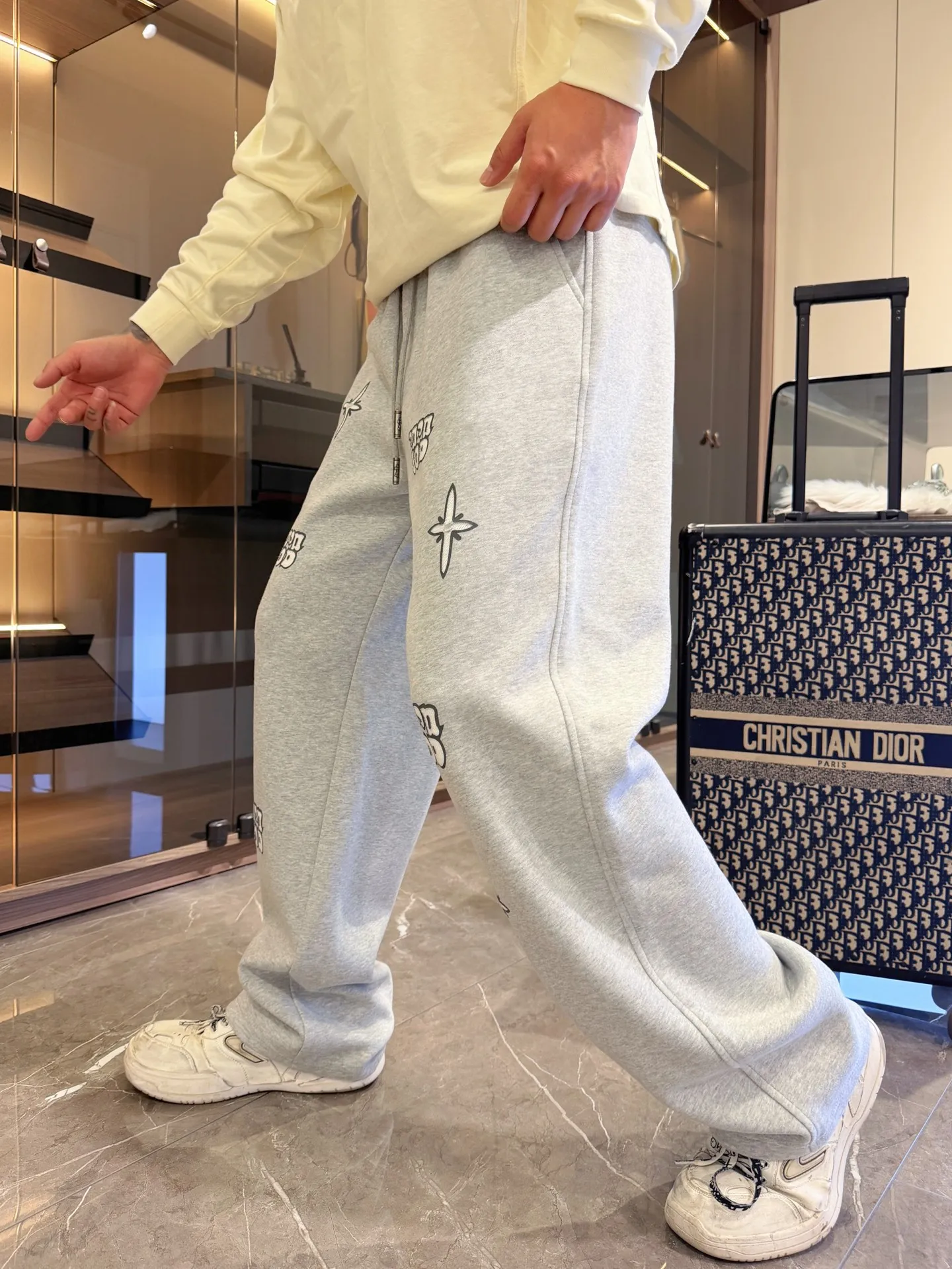 【 】 2026 ， ，Original ， ， ， 🪡 logo， ， ， ， Sizes：M-3XL